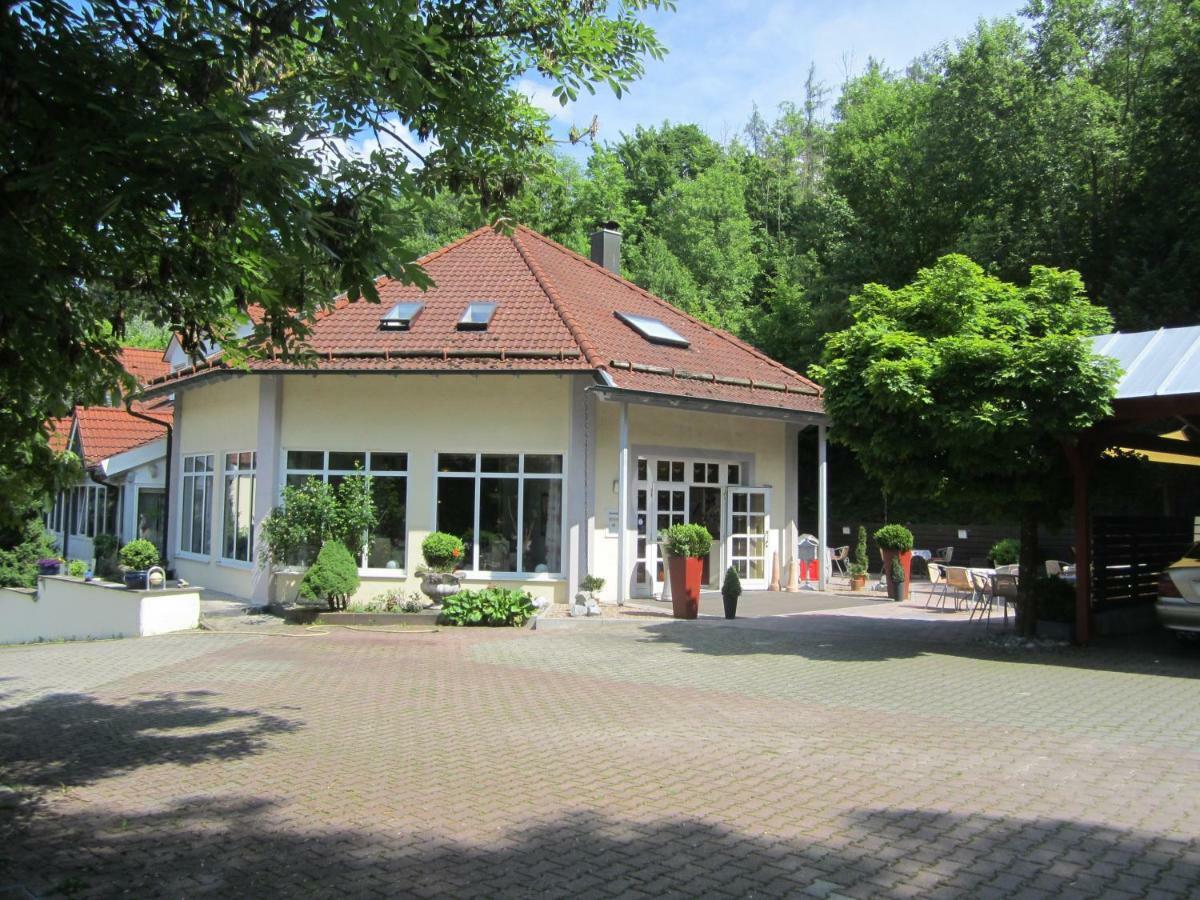 Hotel Postkeller Krumbach Buitenkant foto