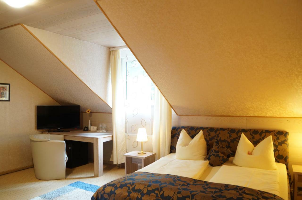 Hotel Postkeller Krumbach Buitenkant foto