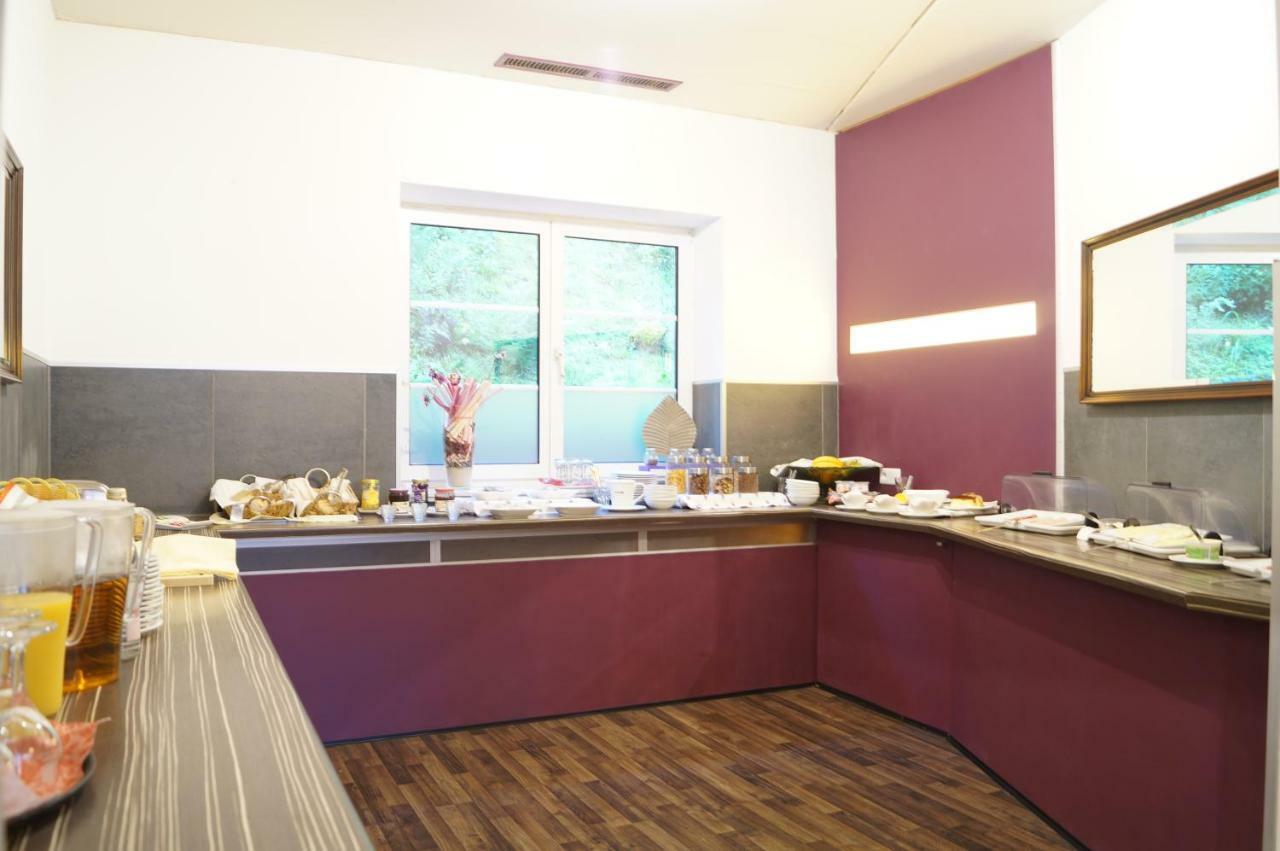 Hotel Postkeller Krumbach Buitenkant foto